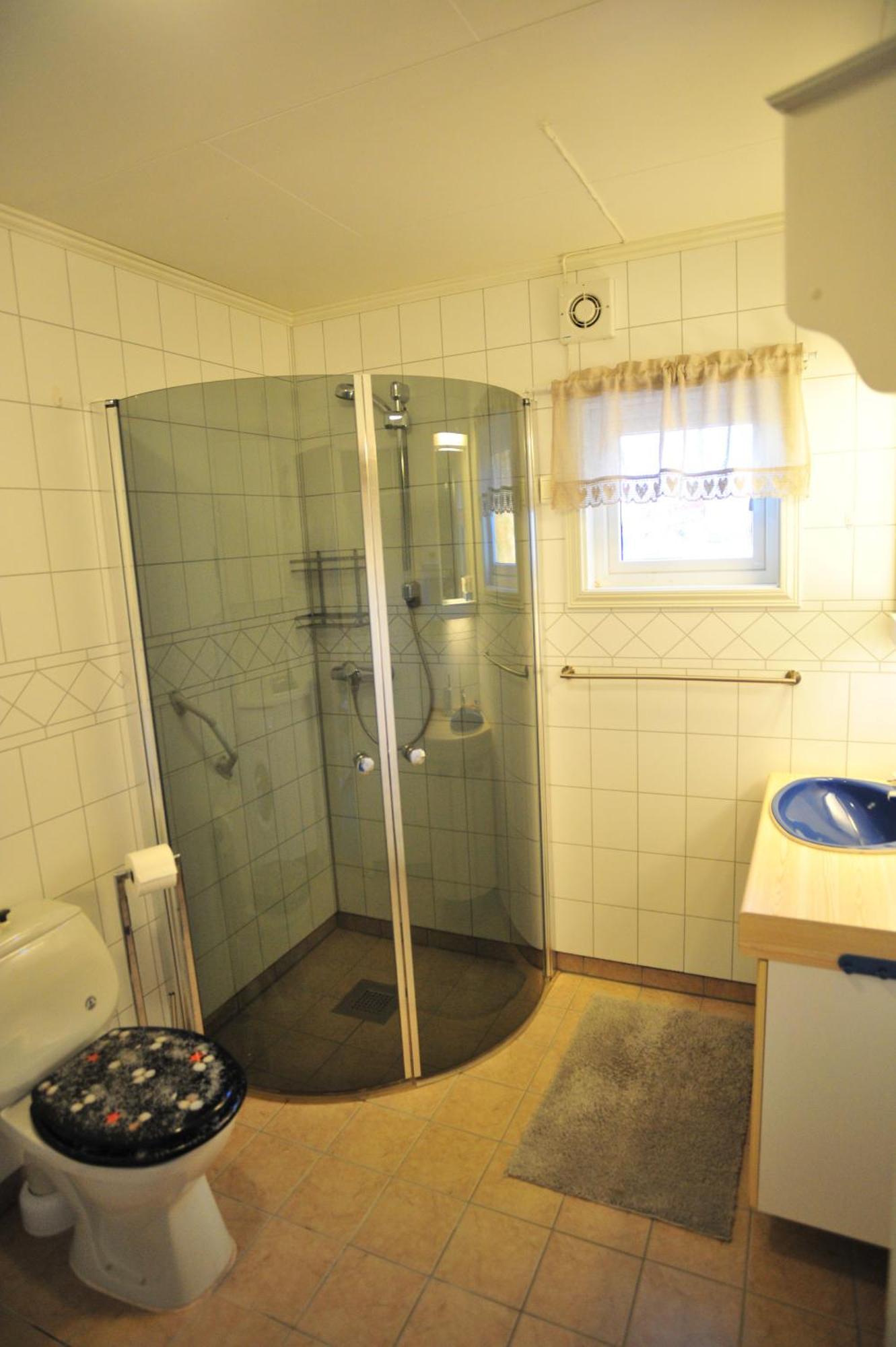 Fredelig Med Naturskjonn Omgivelse, Midt I Lofoten Ferienhaus