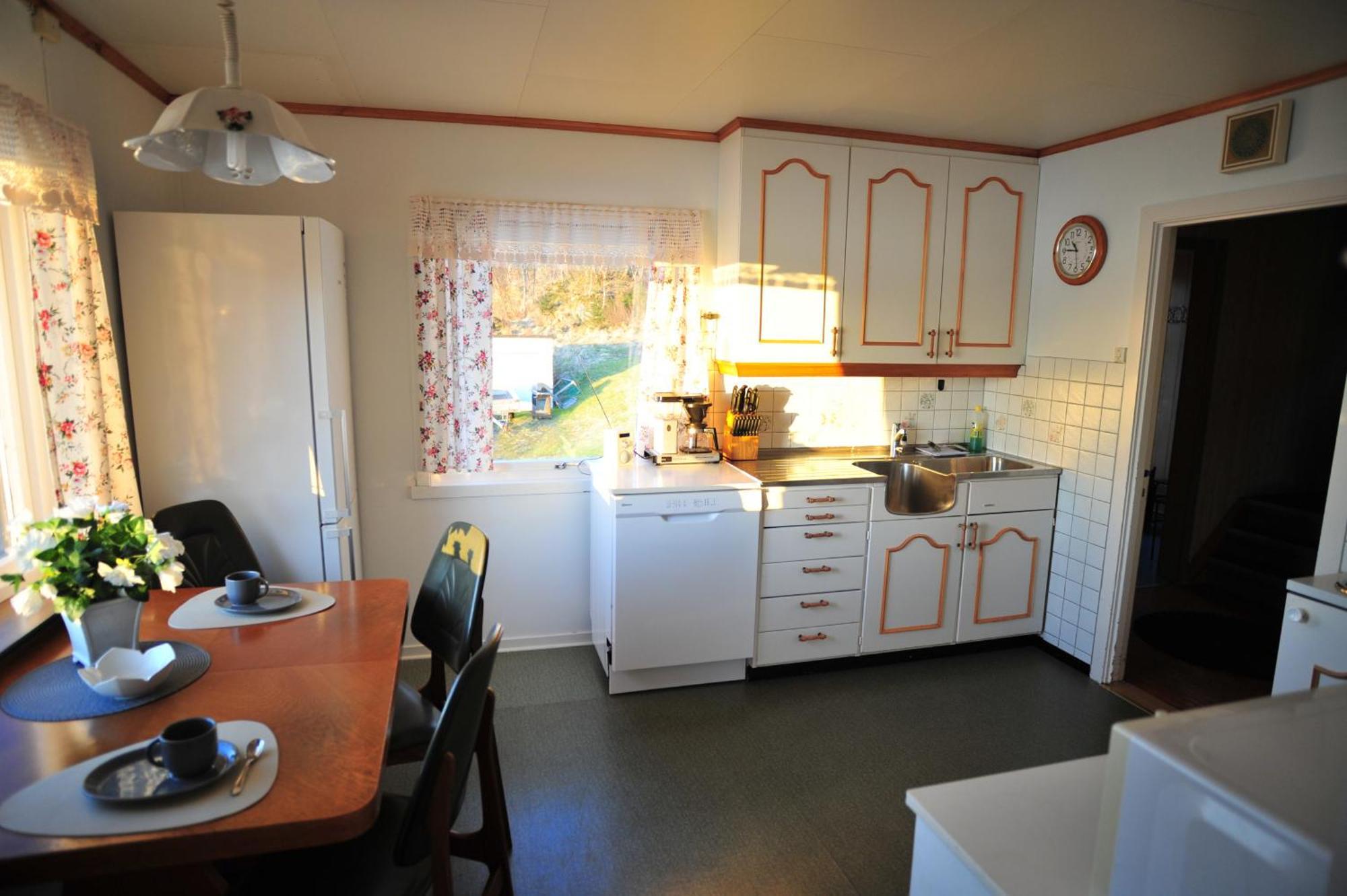 Ferienhaus Fredelig Med Naturskjonn Omgivelse, Midt I Lofoten
